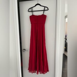 Stunning Red Carpet style Evening Gown- Size 4